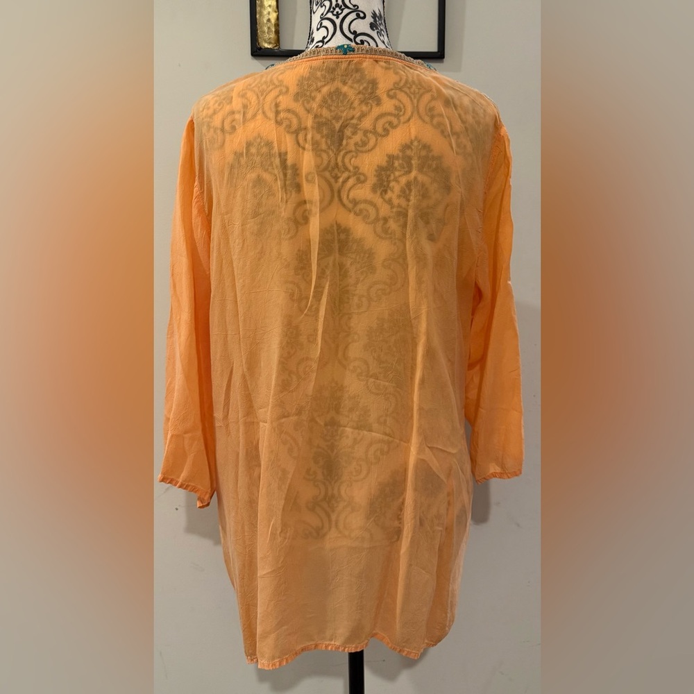 Johnny Was Peach Embroidered V-Neck Top - Picture 7 of 9